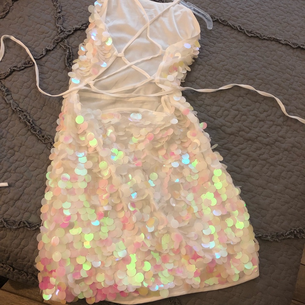White and light pink large sequins backless dress